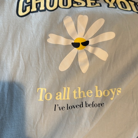 To All the Boys I’ve Loved Before x H&M. T-shirt - Picture 2 of 6